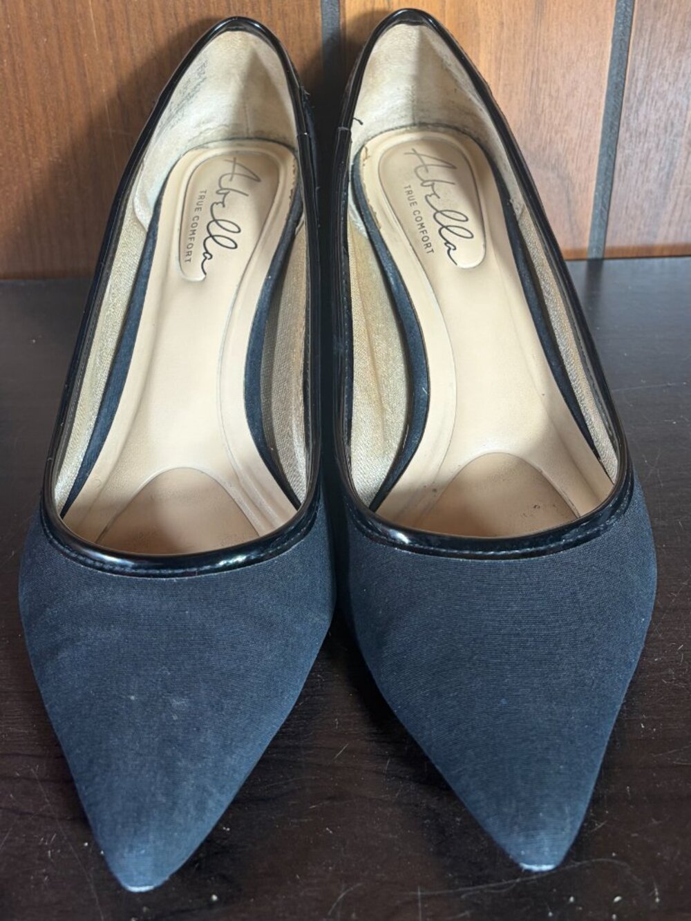 Abella True Comfort Alice Black Pointed Toe Block Heel Pumps Womens Sz 7M